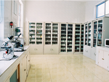 Laboratory Center